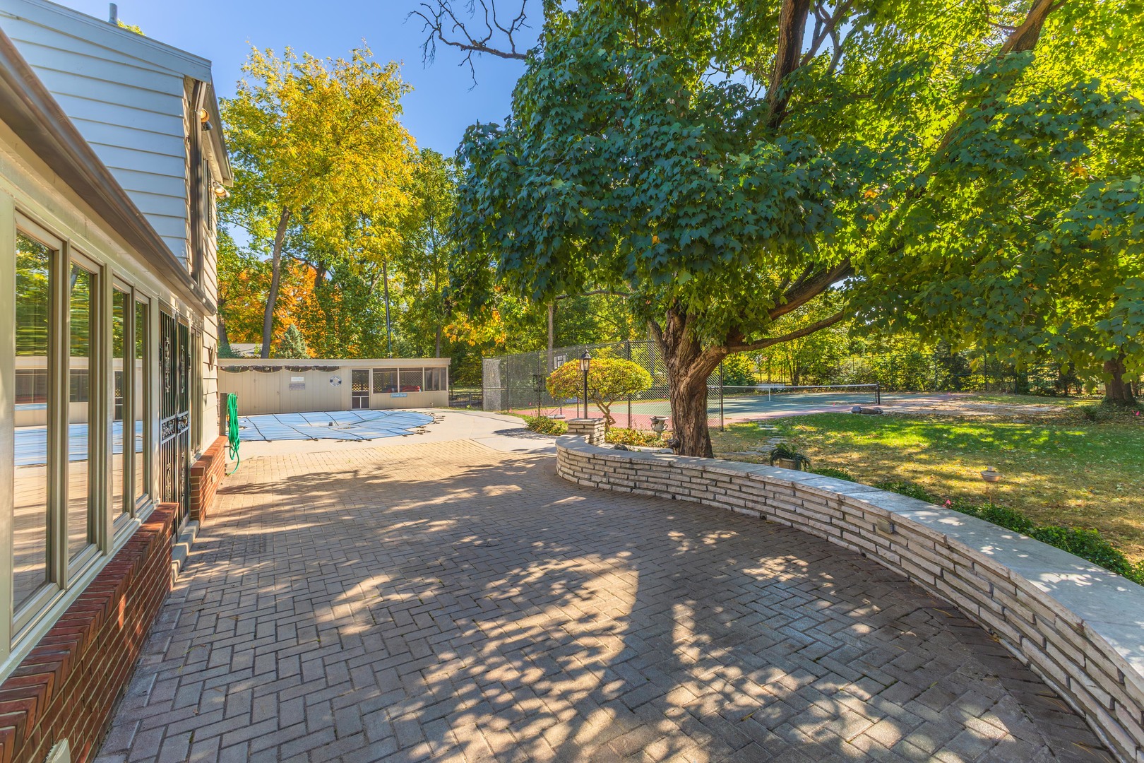 2001 Cloud Street, Bloomington, IL 61701