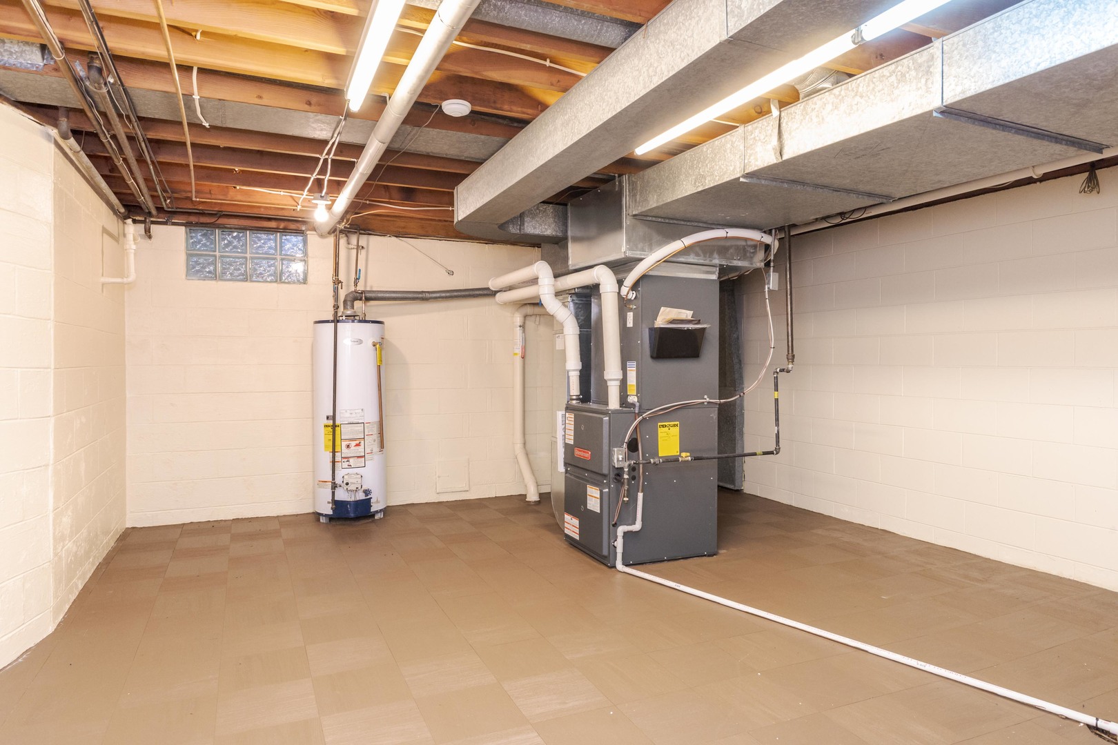 2001 Cloud Street, Bloomington, IL 61701