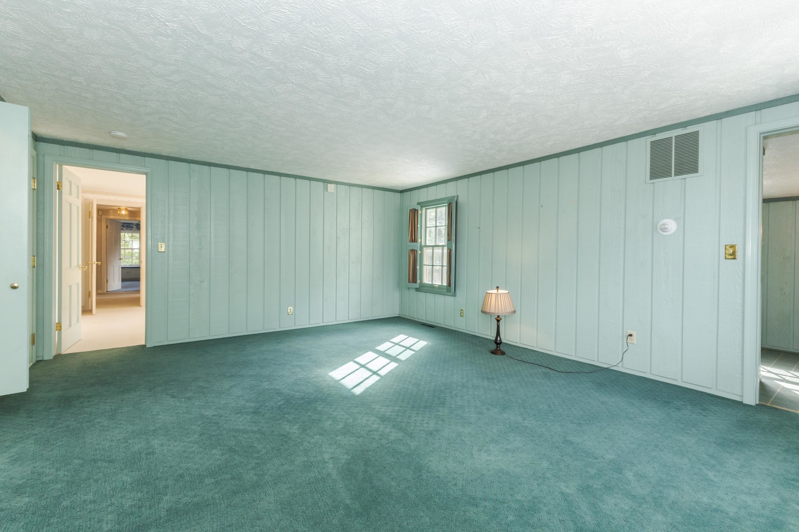 2001 Cloud Street, Bloomington, IL 61701