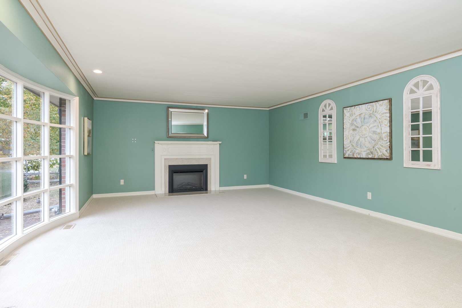 2001 Cloud Street, Bloomington, IL 61701