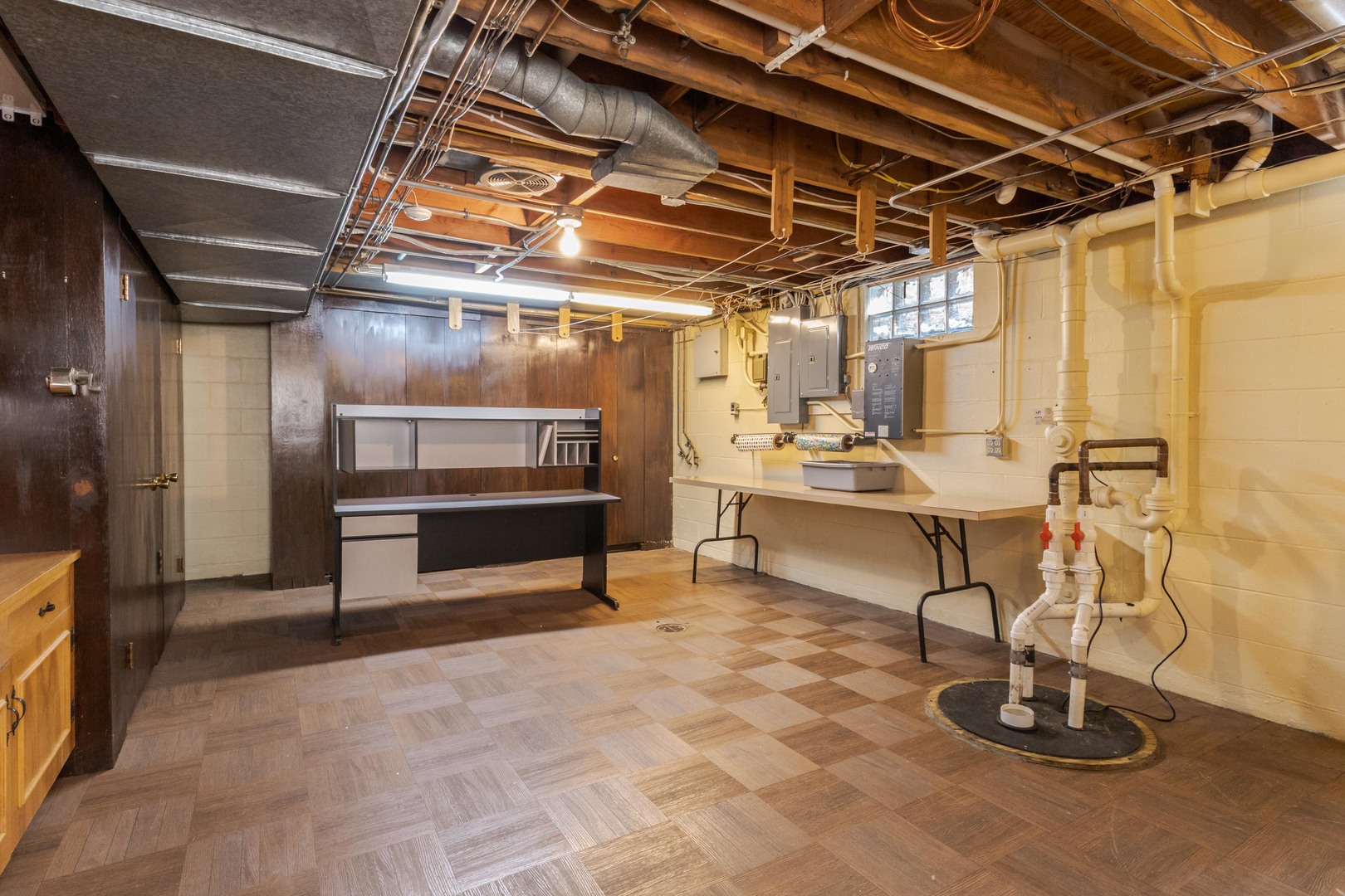 2001 Cloud Street, Bloomington, IL 61701