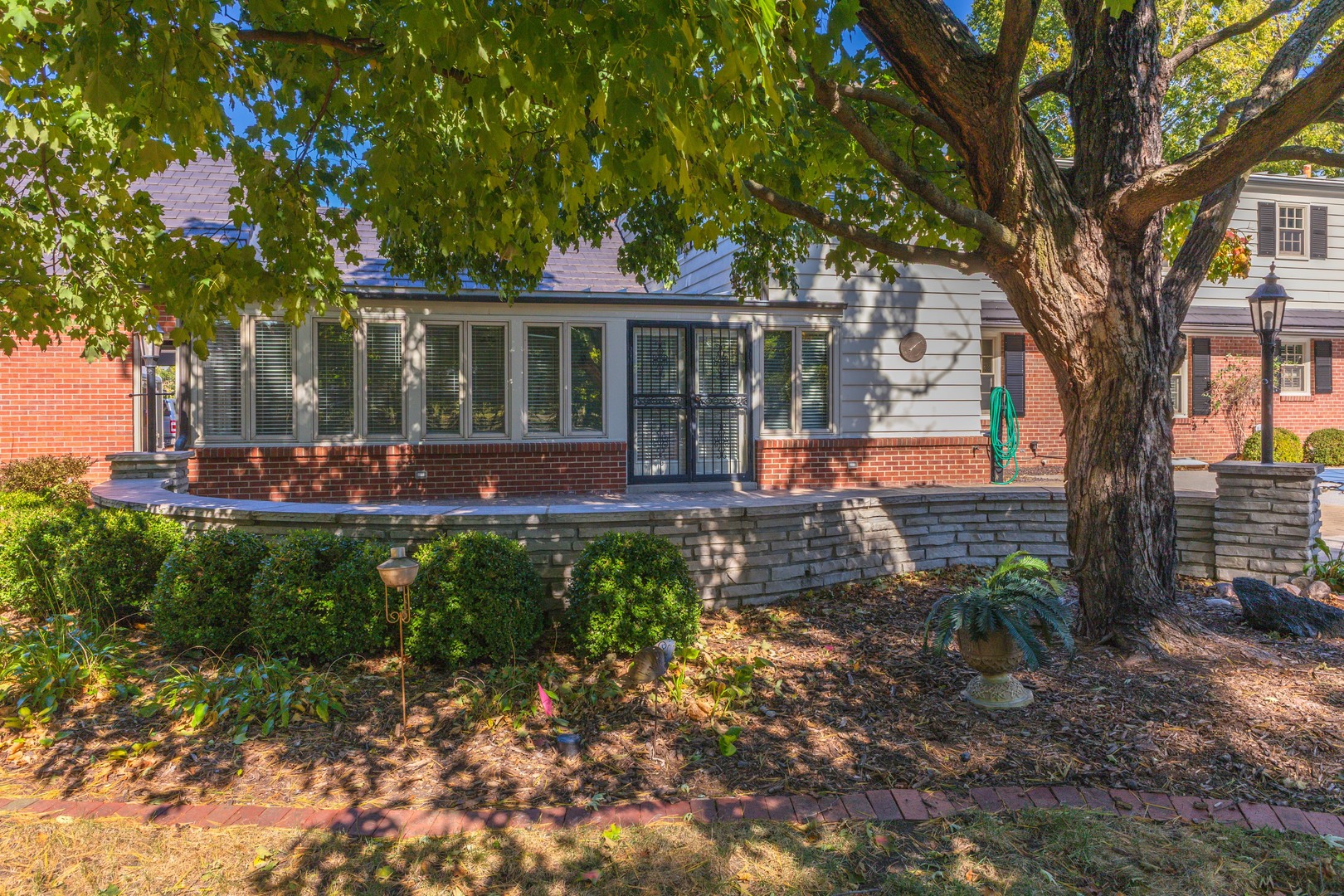 2001 Cloud Street, Bloomington, IL 61701