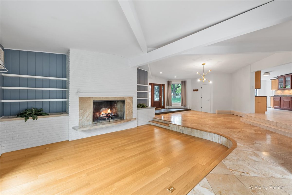 239 Beverly Road, Barrington, IL 60010