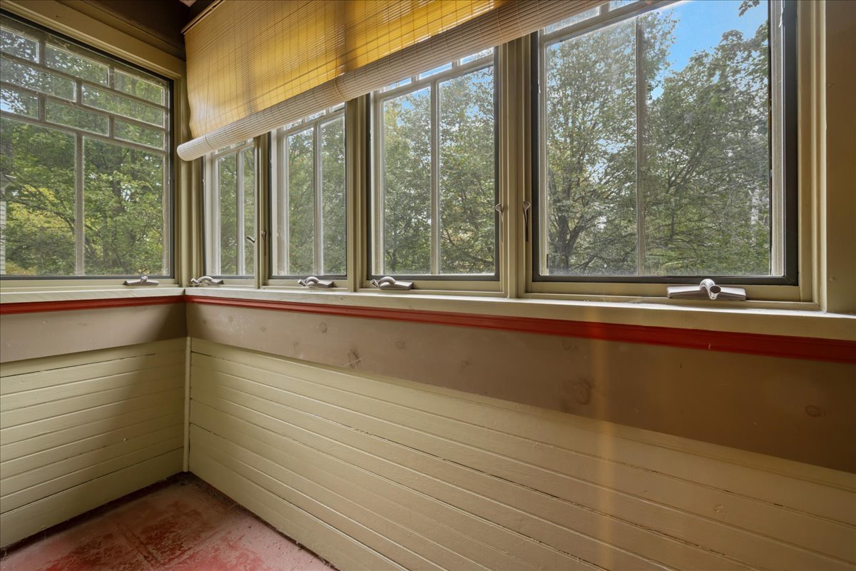 348 Arbor Avenue, West Chicago, IL 60185