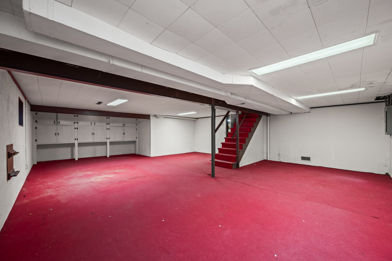 1323 S Kaspar Avenue, Arlington Heights, IL 60005