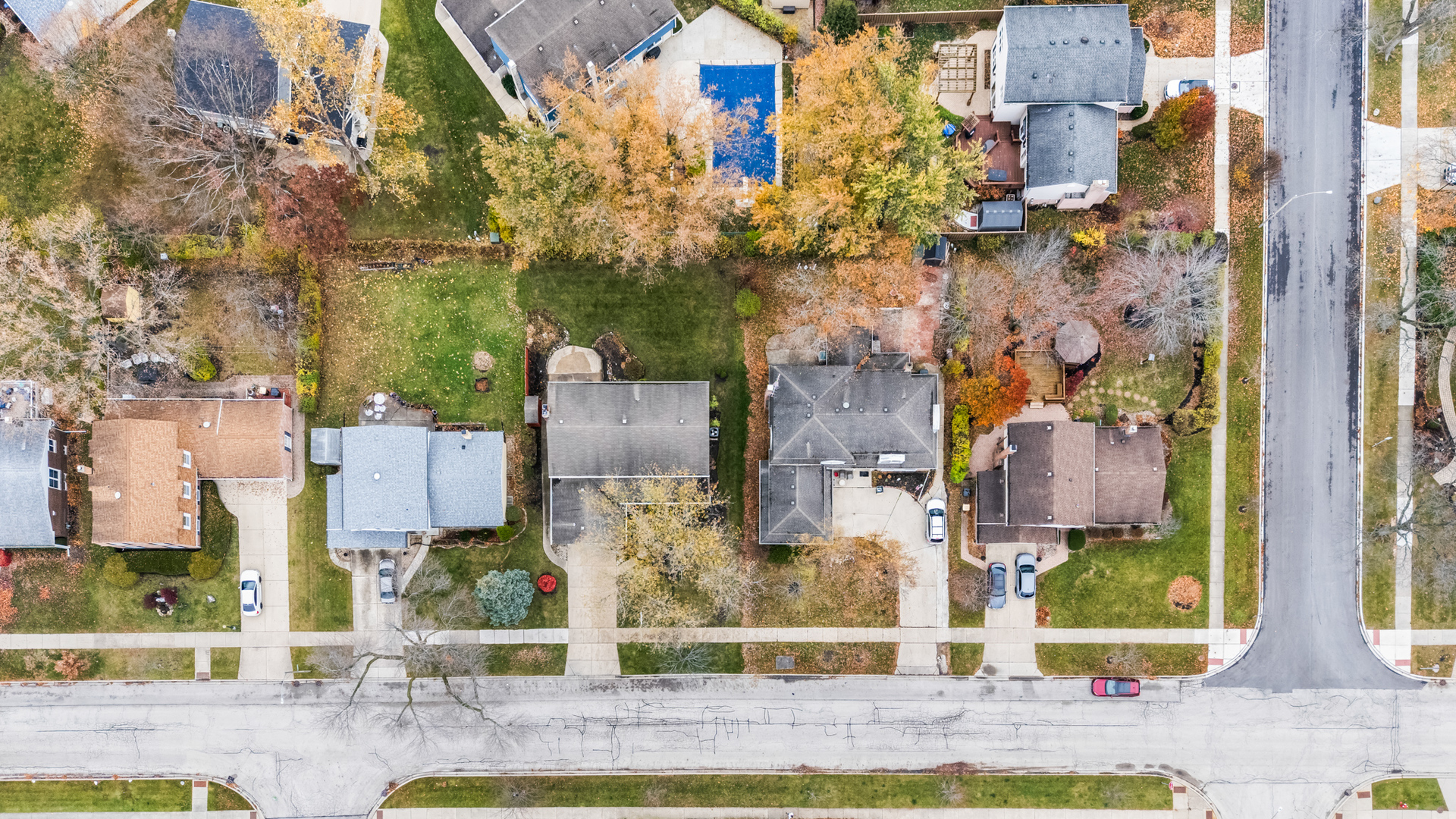 1323 S Kaspar Avenue, Arlington Heights, IL 60005