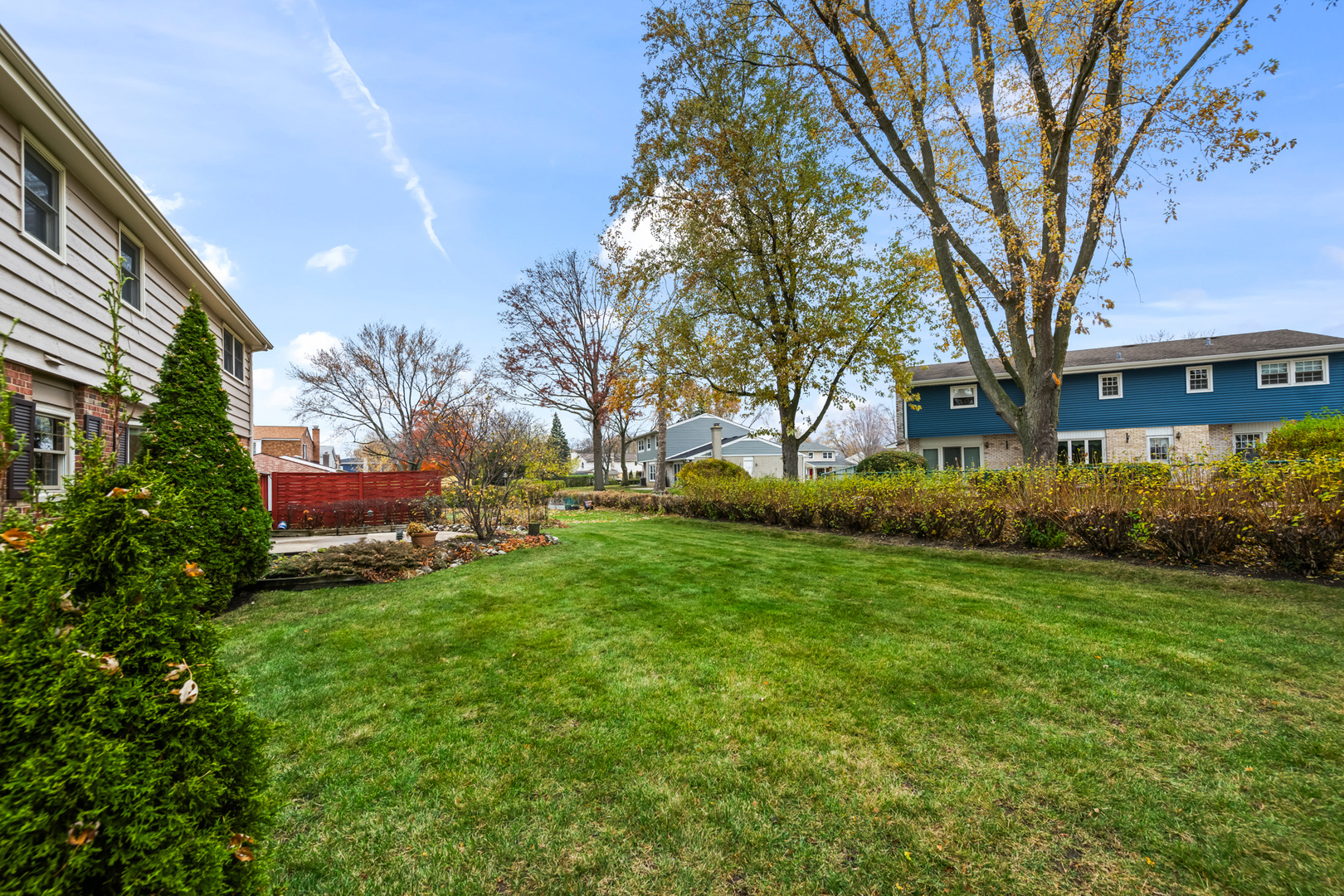 1323 S Kaspar Avenue, Arlington Heights, IL 60005