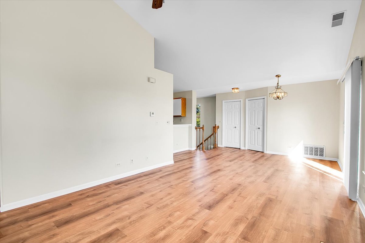 1309 Coldspring Road #1309, Carol Stream, IL 60188