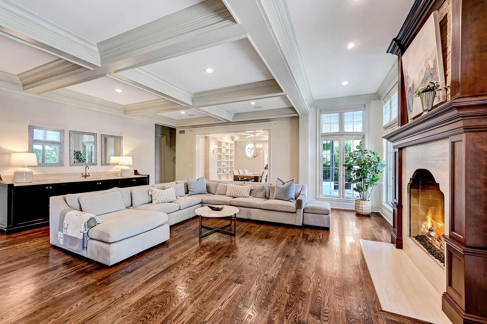 4736 Grand Avenue, Western Springs, IL 60558