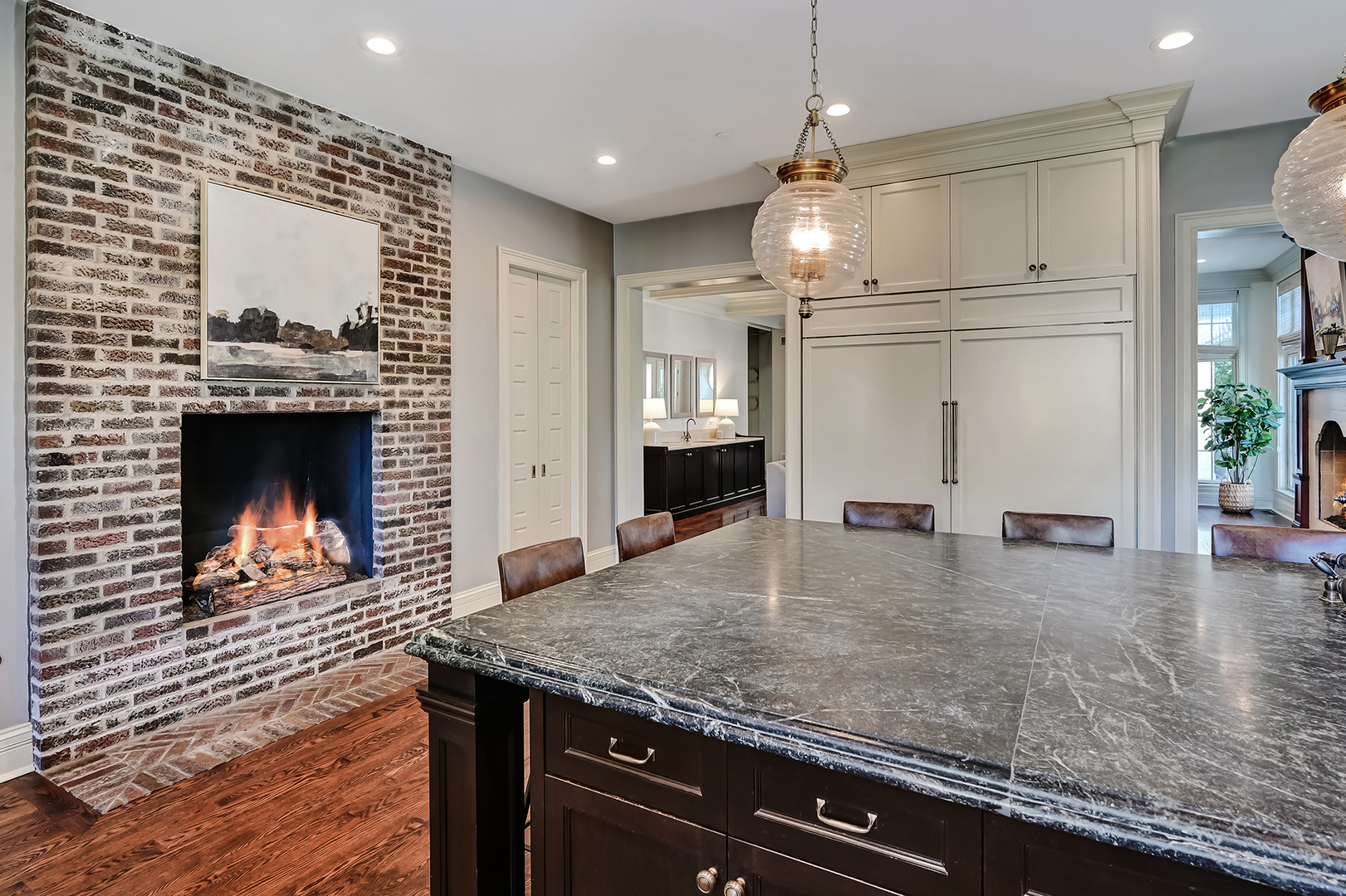 4736 Grand Avenue, Western Springs, IL 60558