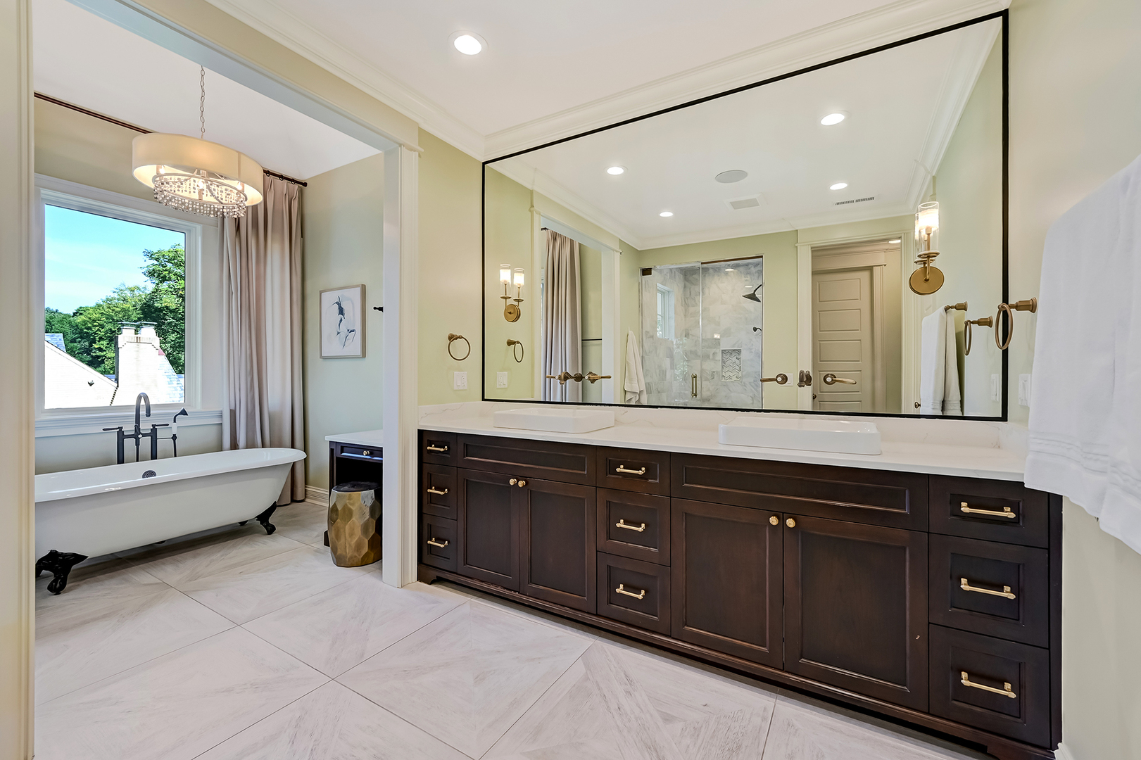 4736 Grand Avenue, Western Springs, IL 60558