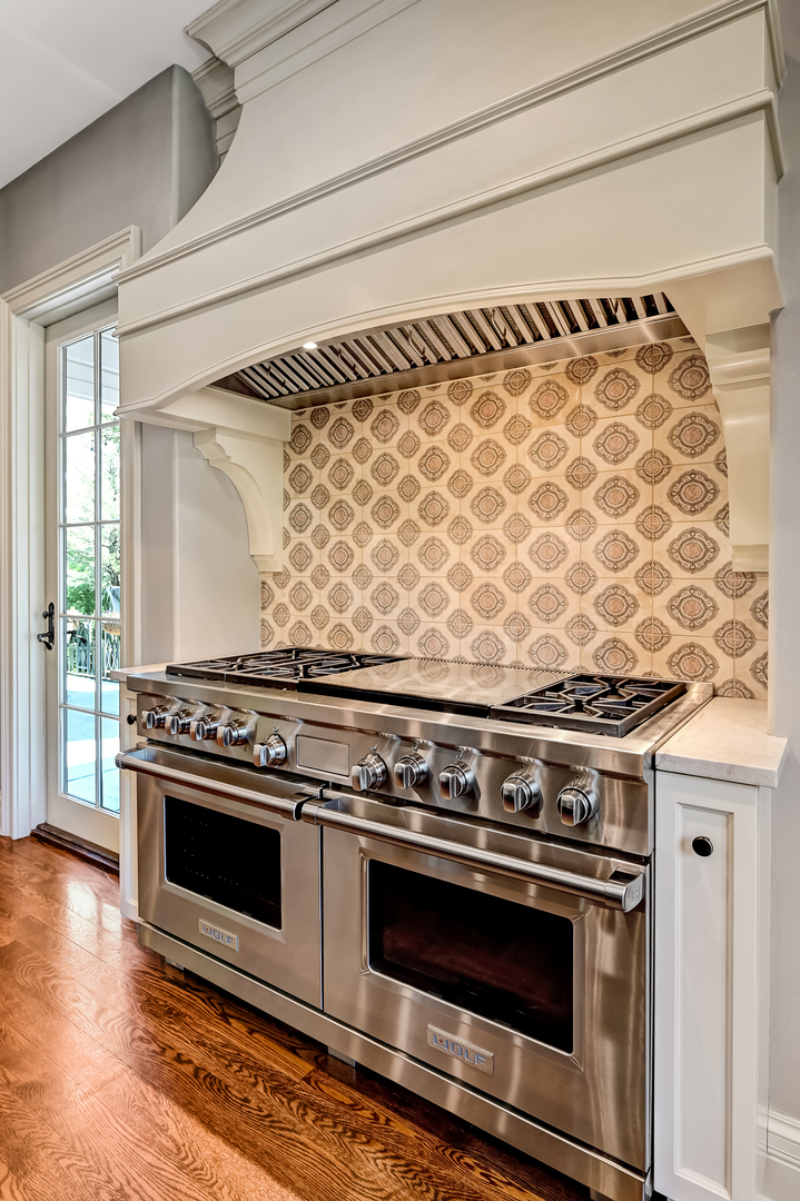 4736 Grand Avenue, Western Springs, IL 60558