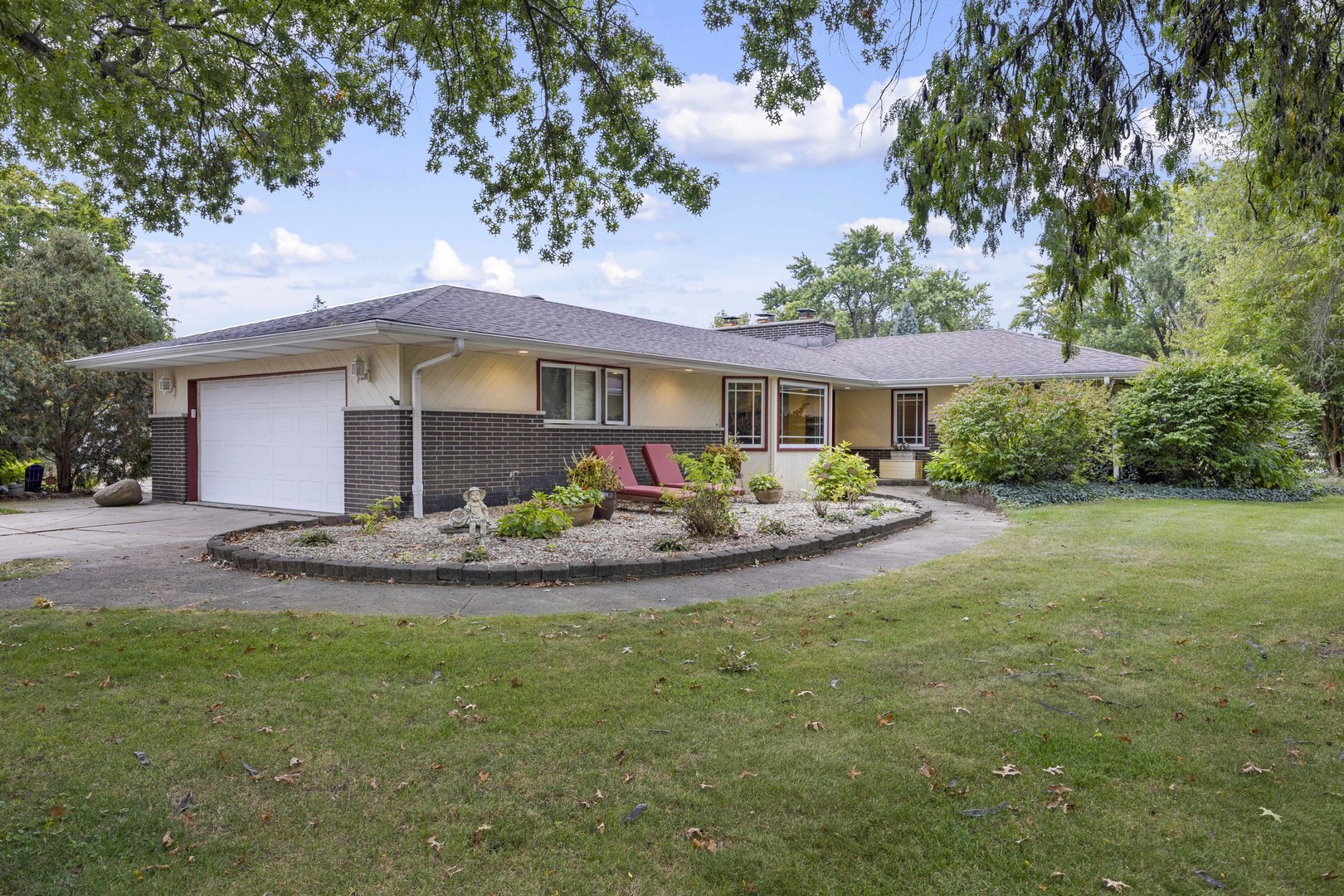 7991 Forestview Drive, Orland Park, IL 60462