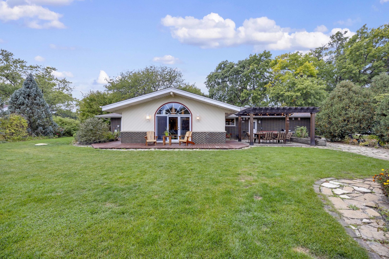 7991 Forestview Drive, Orland Park, IL 60462