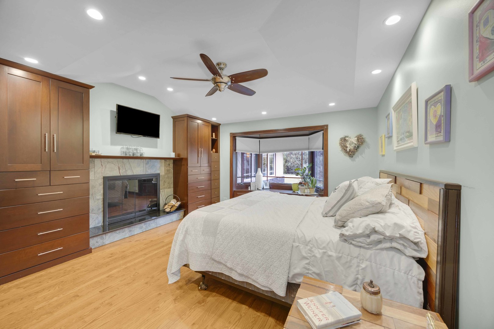 7991 Forestview Drive, Orland Park, IL 60462
