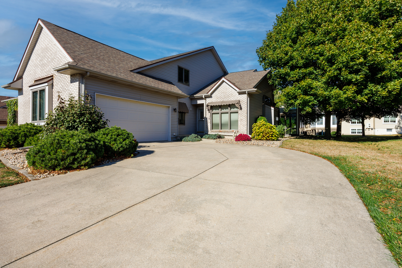 1414B Tamarack Cc Trail, Normal, IL 61761