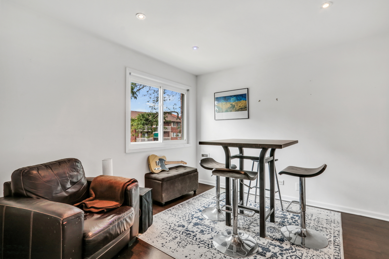 820 N Lakeside Drive #2D, Vernon Hills, IL 60061