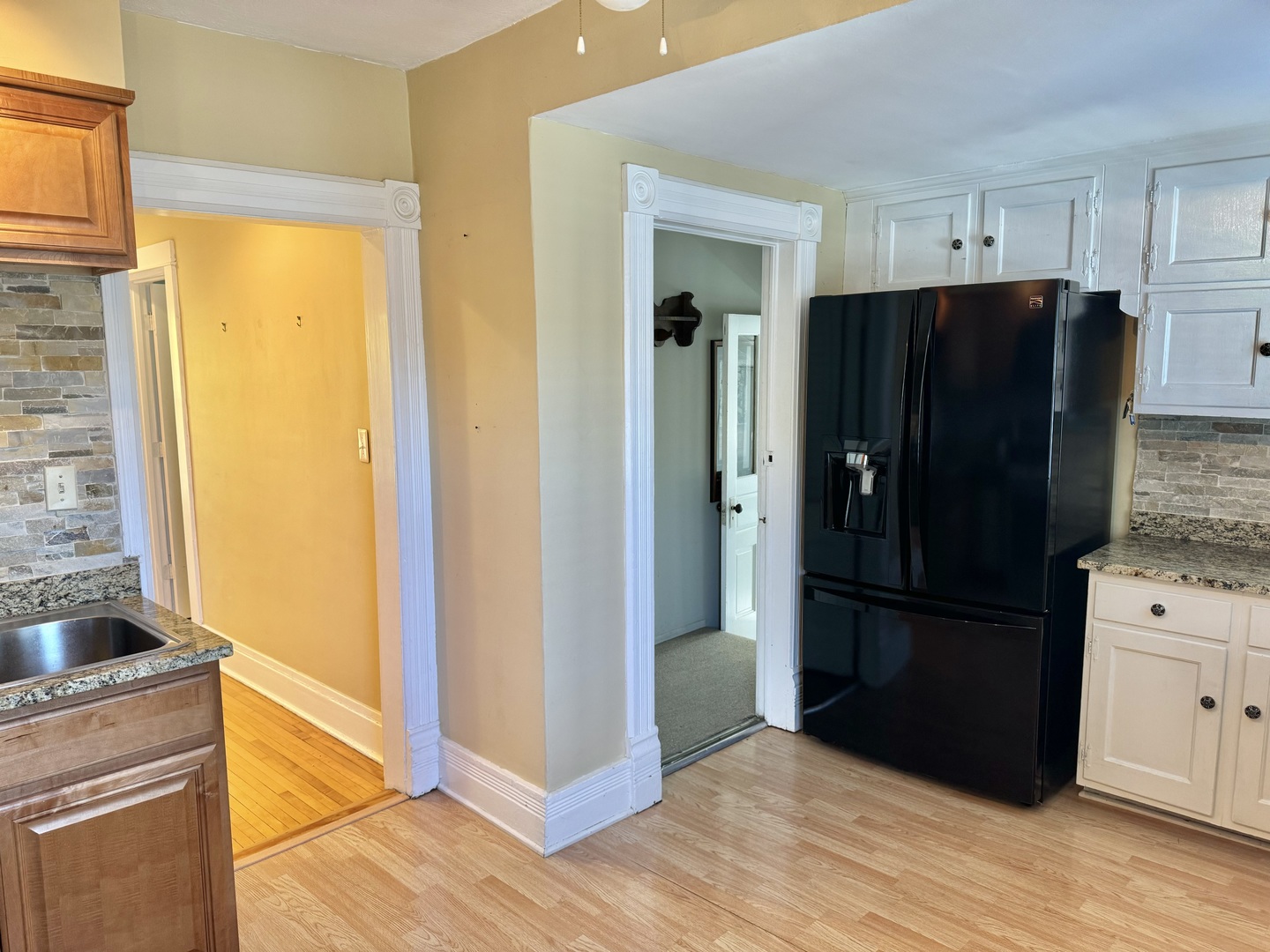 509 W Main Street #UPPER, West Dundee, IL 60118