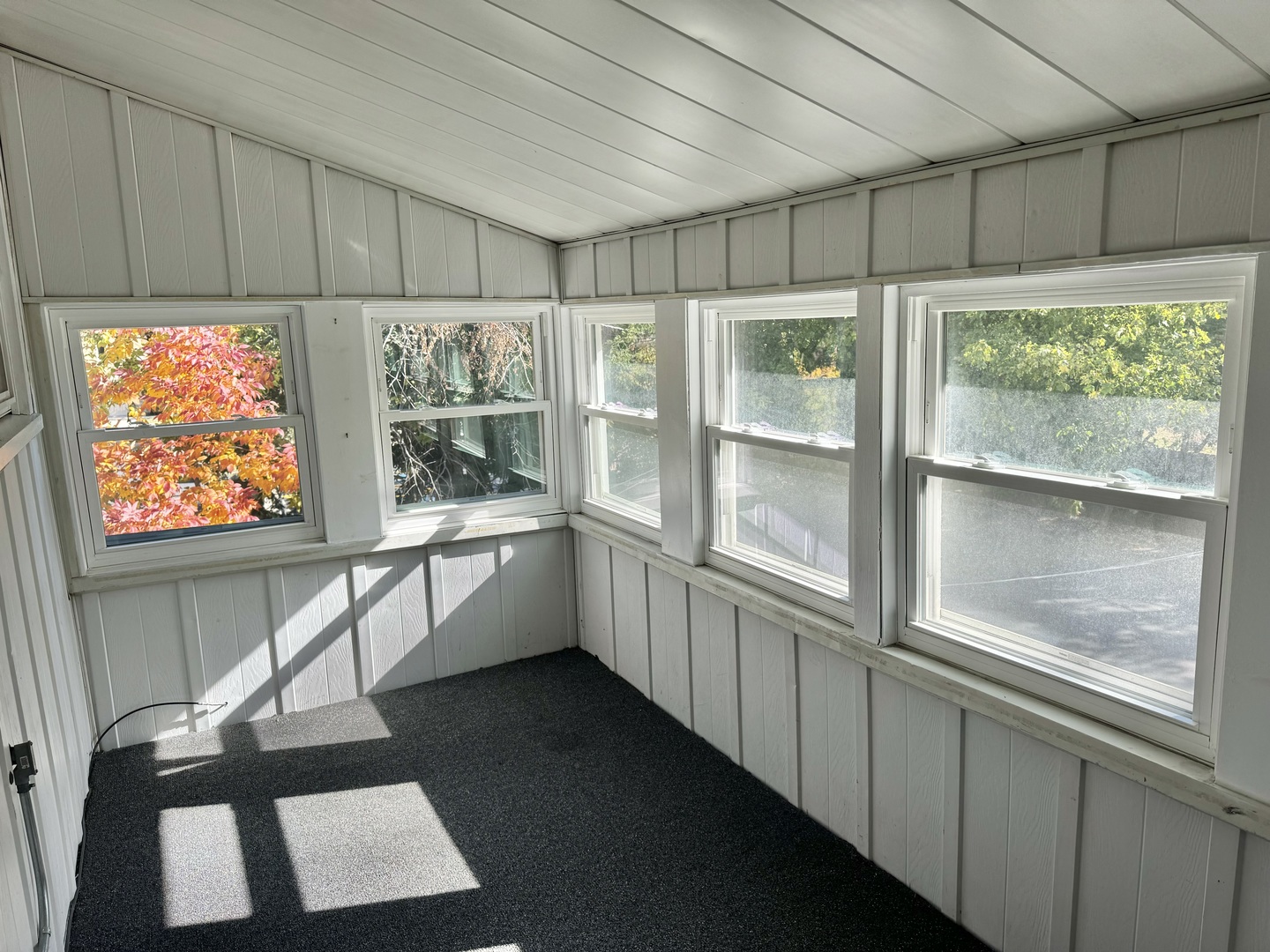 509 W Main Street #UPPER, West Dundee, IL 60118