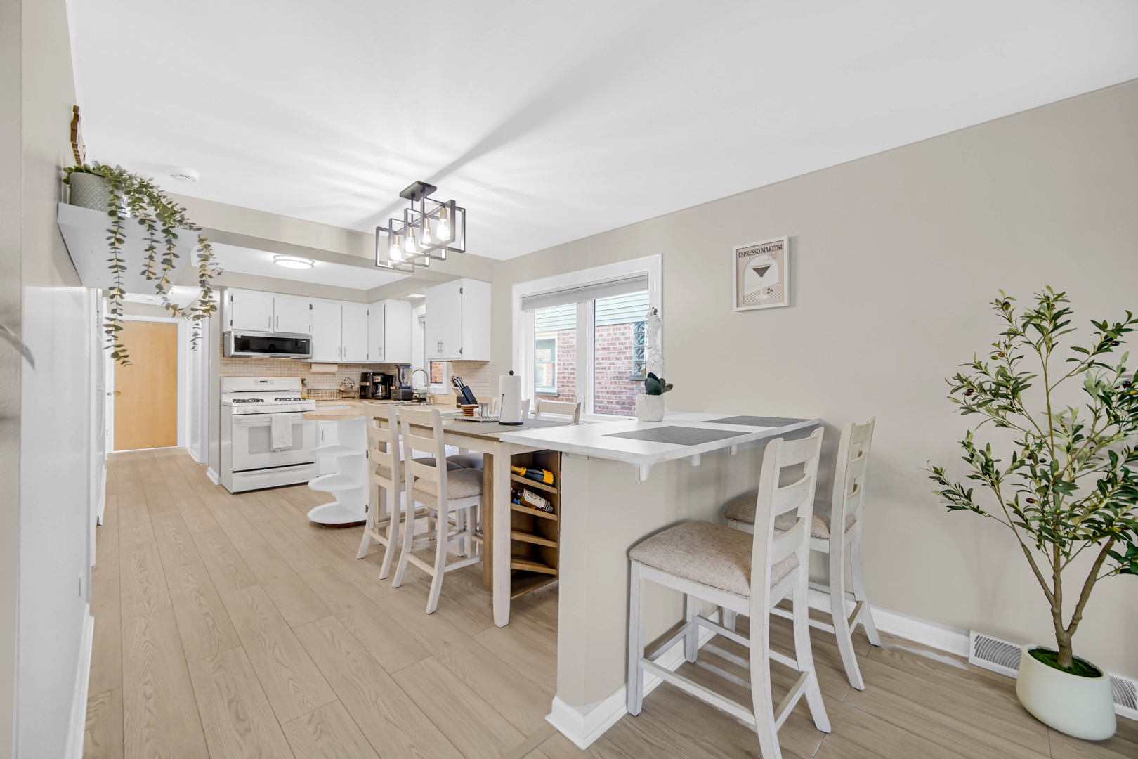 13029 S Burley Avenue, Chicago, IL 60633