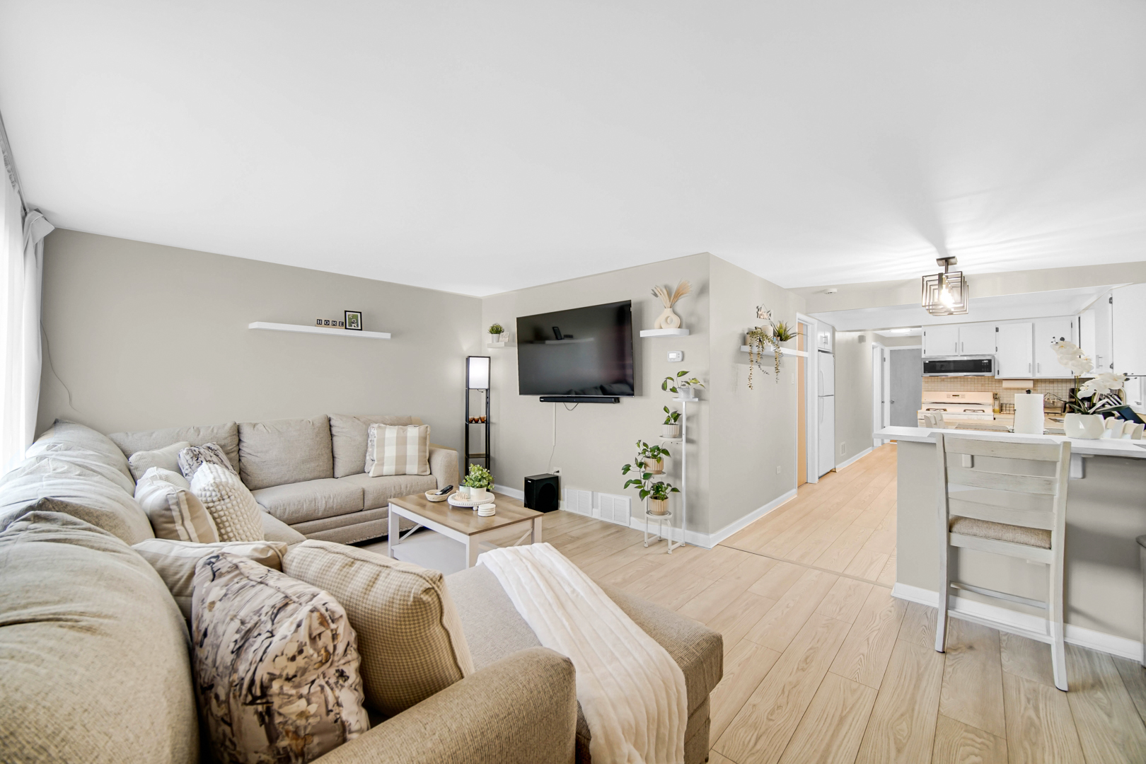 13029 S Burley Avenue, Chicago, IL 60633