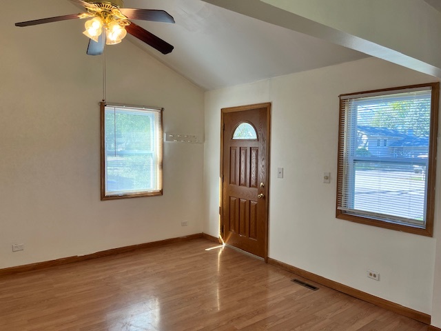 5107 Willow Lane, McHenry, IL 60050