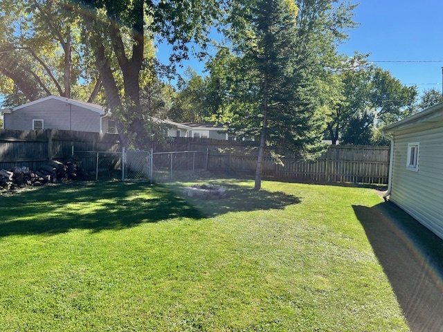 5107 Willow Lane, McHenry, IL 60050
