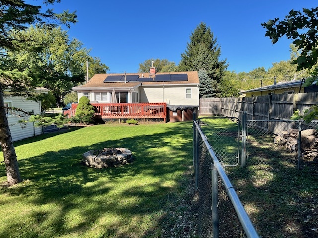 5107 Willow Lane, McHenry, IL 60050