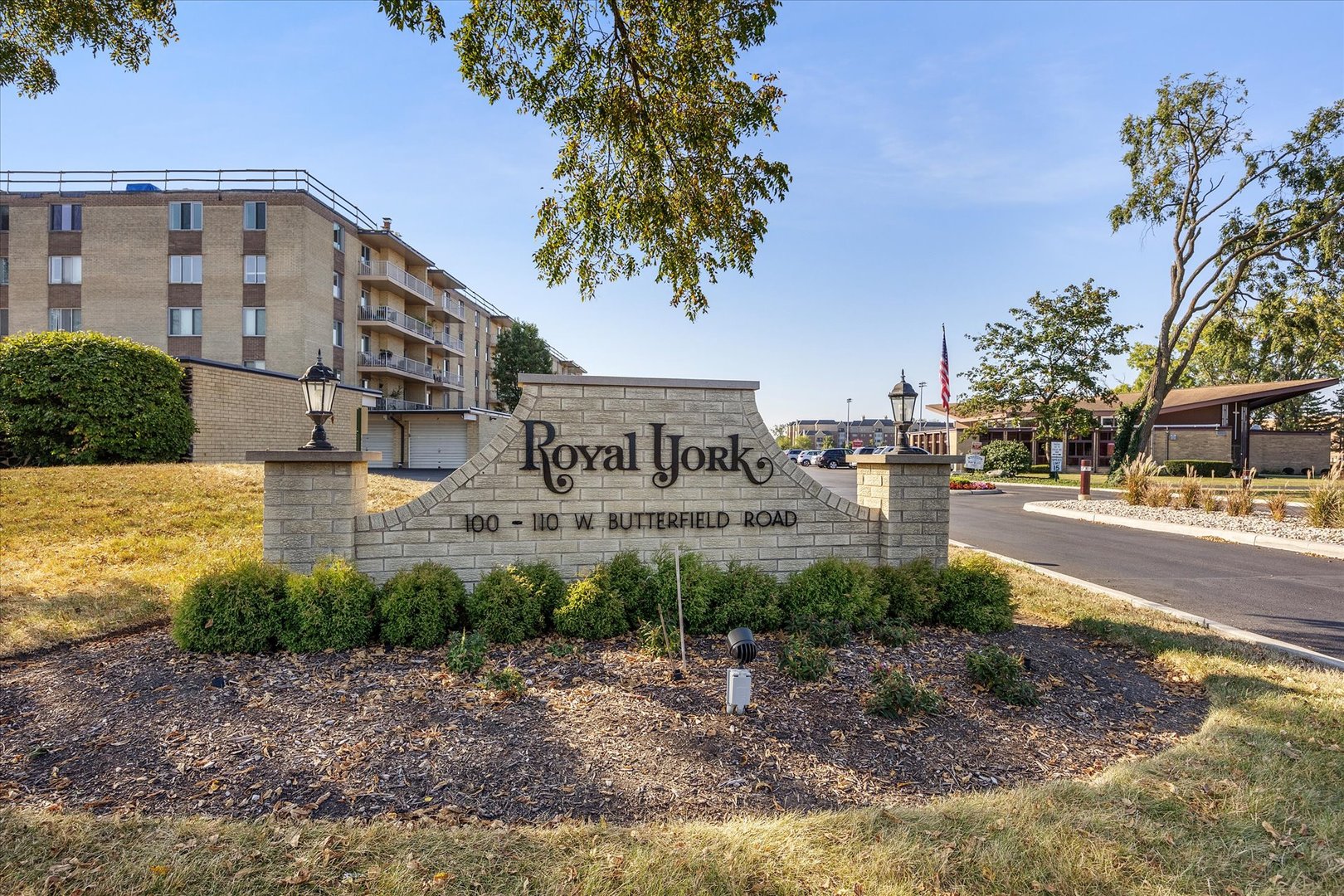 100 W Butterfield Road #101N, Elmhurst, IL 60126