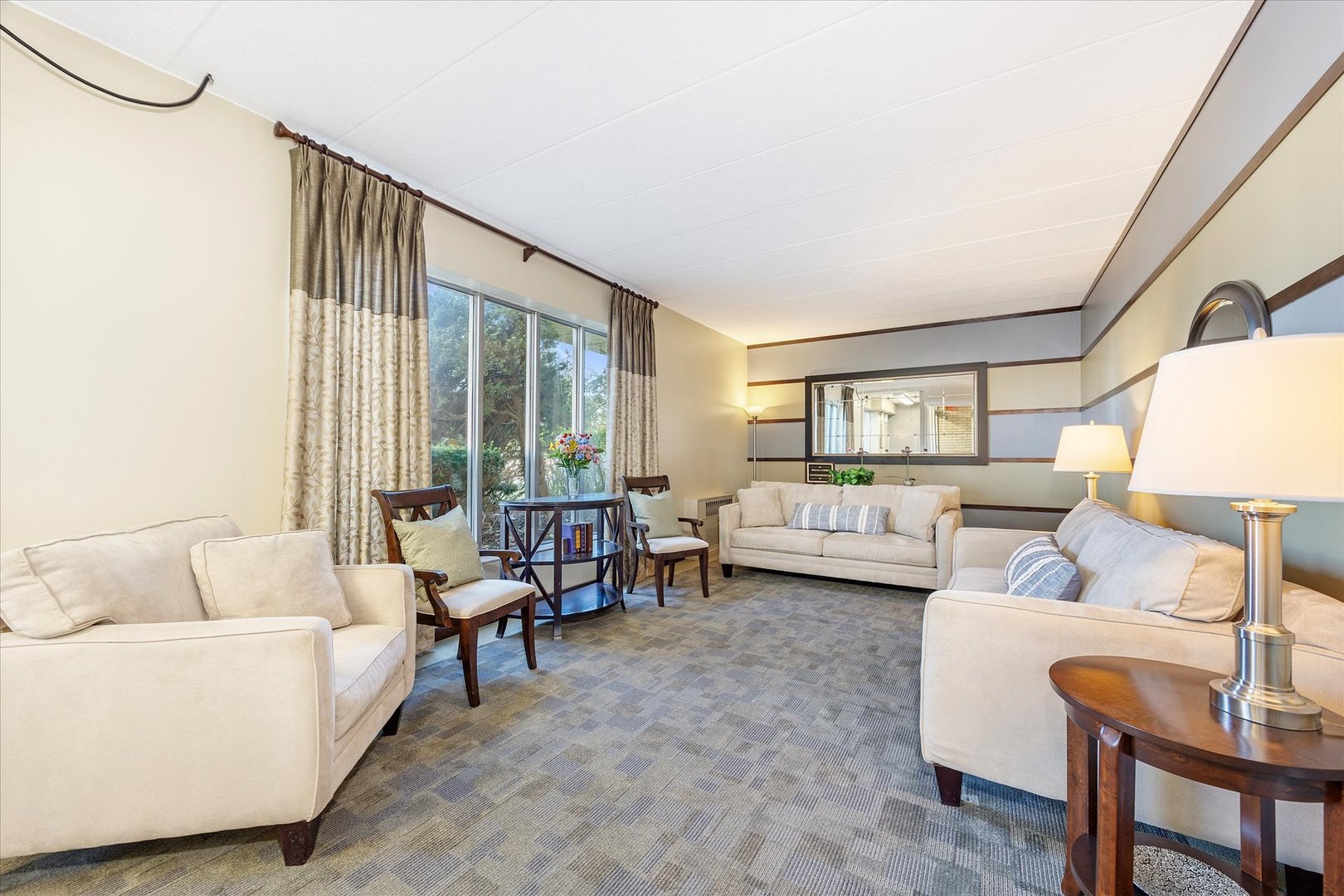 100 W Butterfield Road #101N, Elmhurst, IL 60126