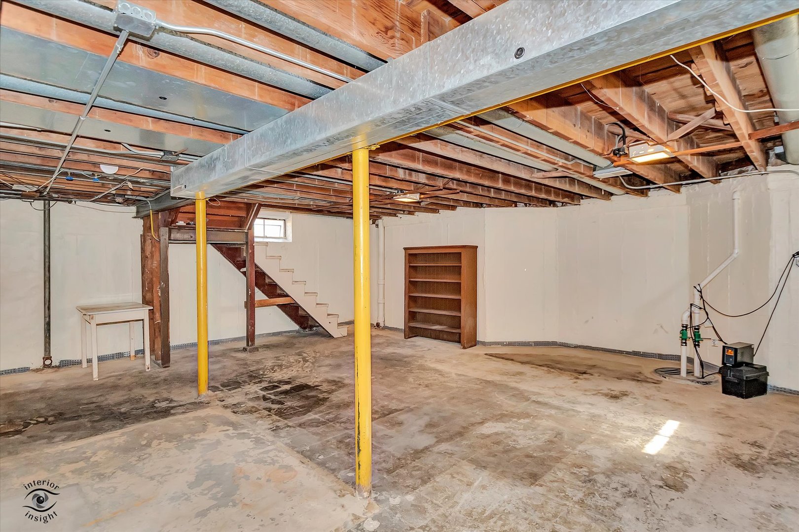 1816 Manchester Avenue, Westchester, IL 60154