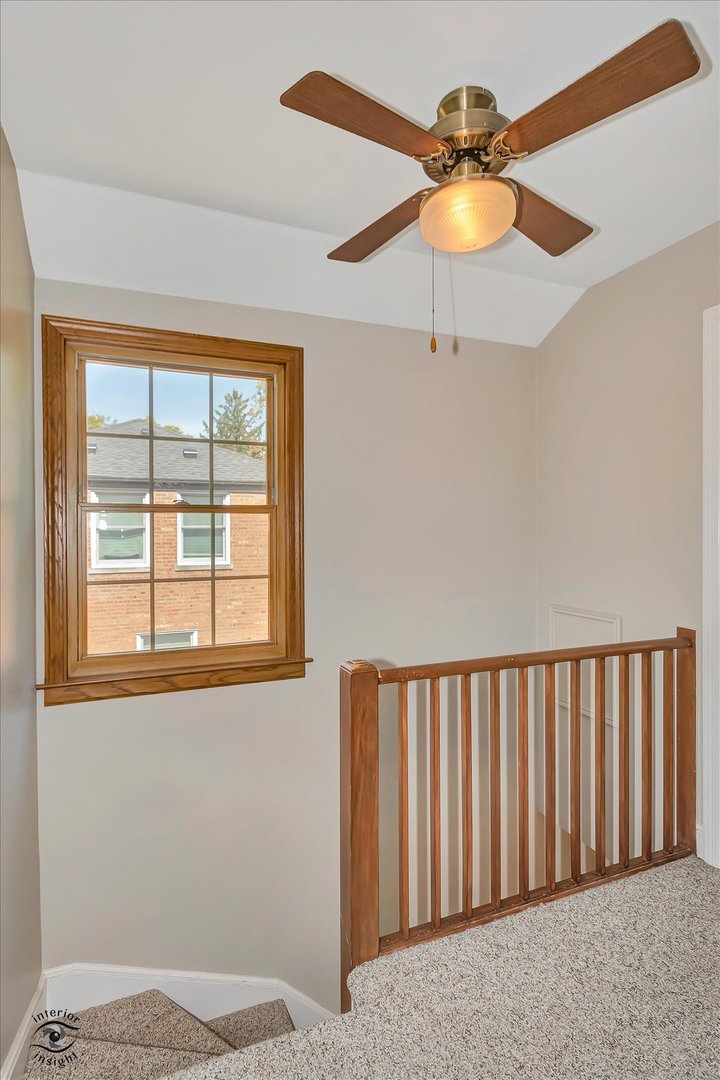 1816 Manchester Avenue, Westchester, IL 60154