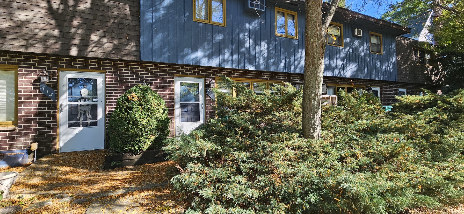 111 ARTHUR Avenue #111, Fox Lake, IL 60020