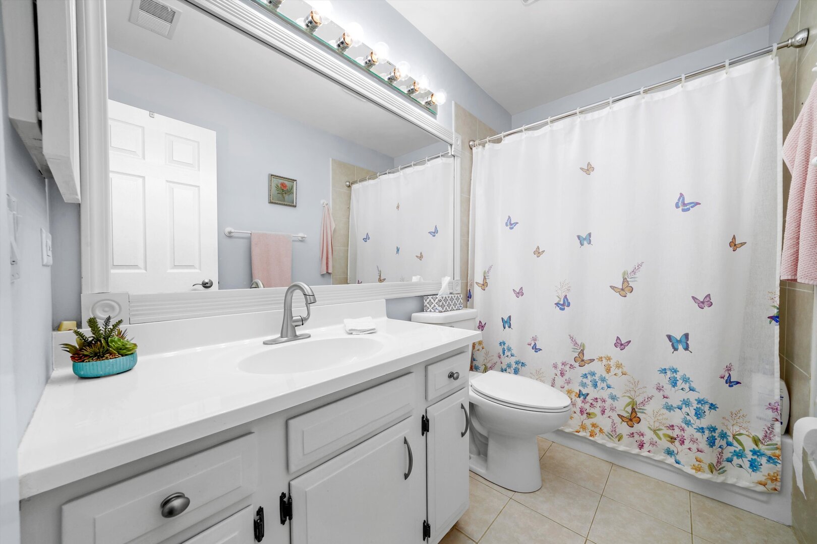 136 Wolcott Court #O2, Schaumburg, IL 60193
