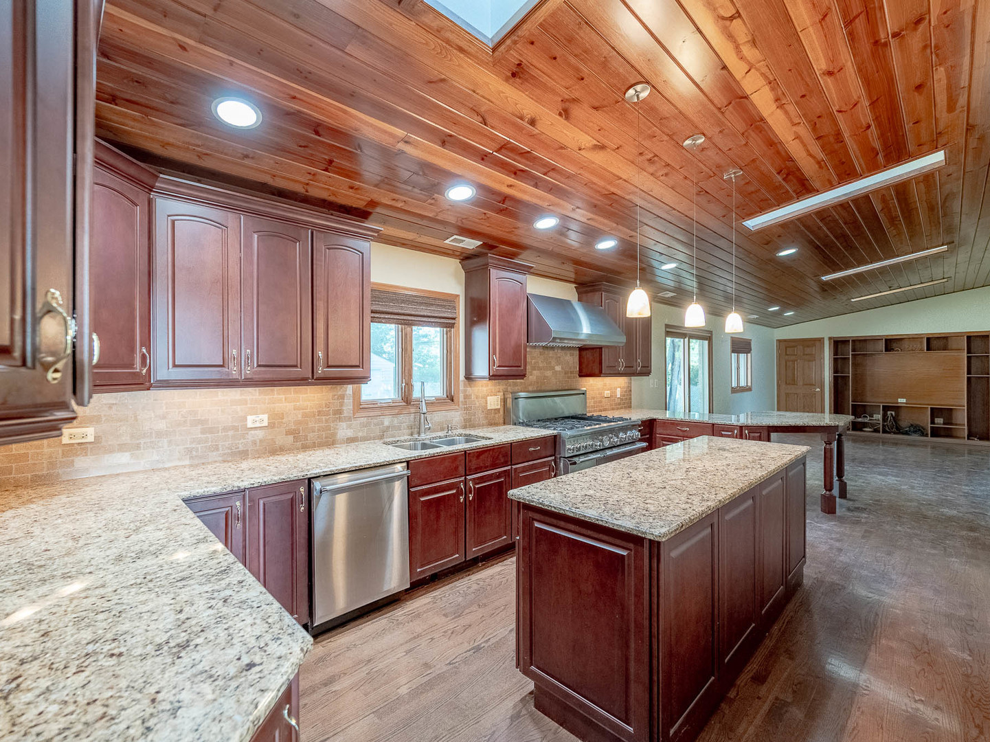 21 E Stonegate Drive, Prospect Heights, IL 60070