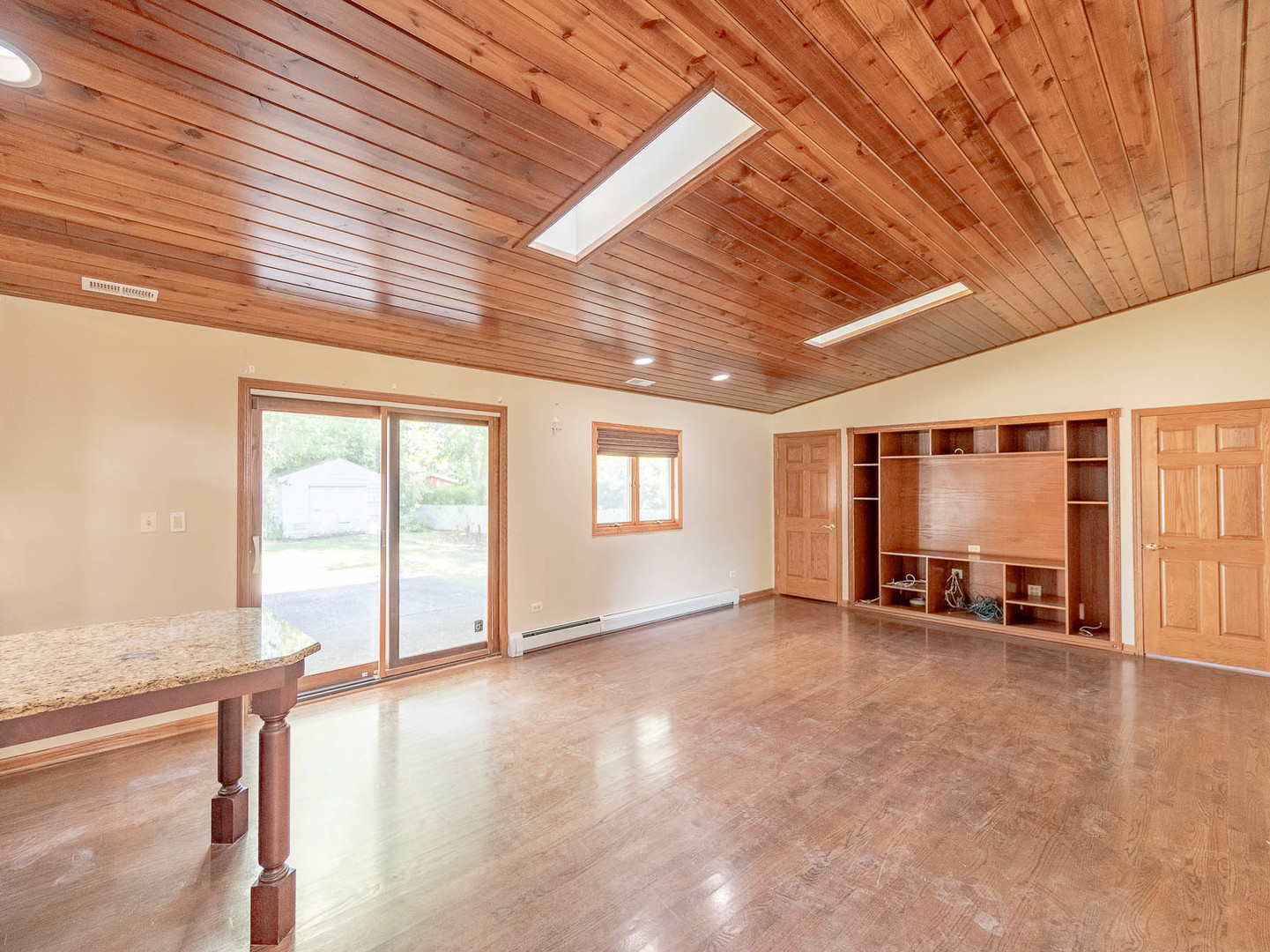 21 E Stonegate Drive, Prospect Heights, IL 60070