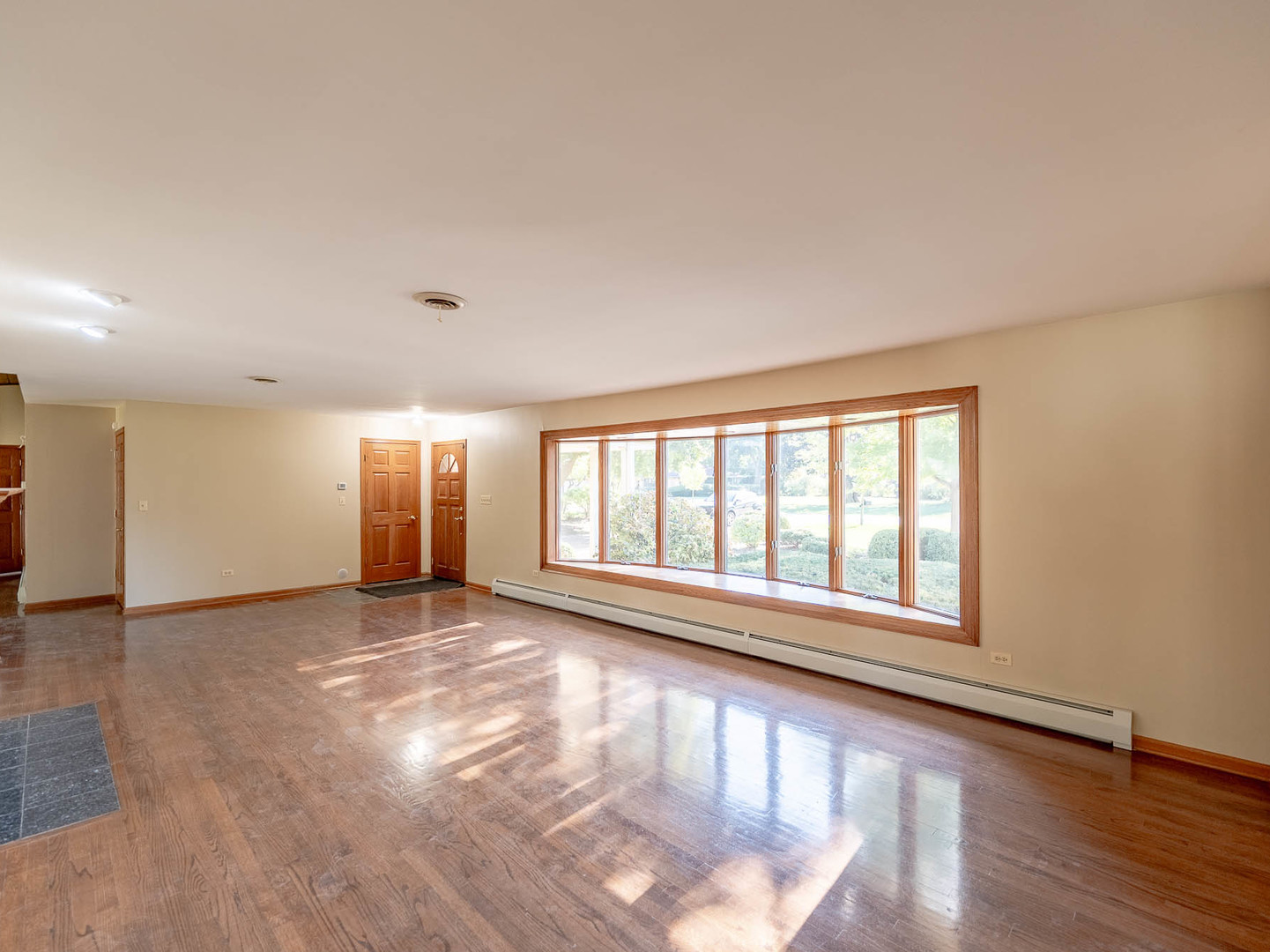 21 E Stonegate Drive, Prospect Heights, IL 60070