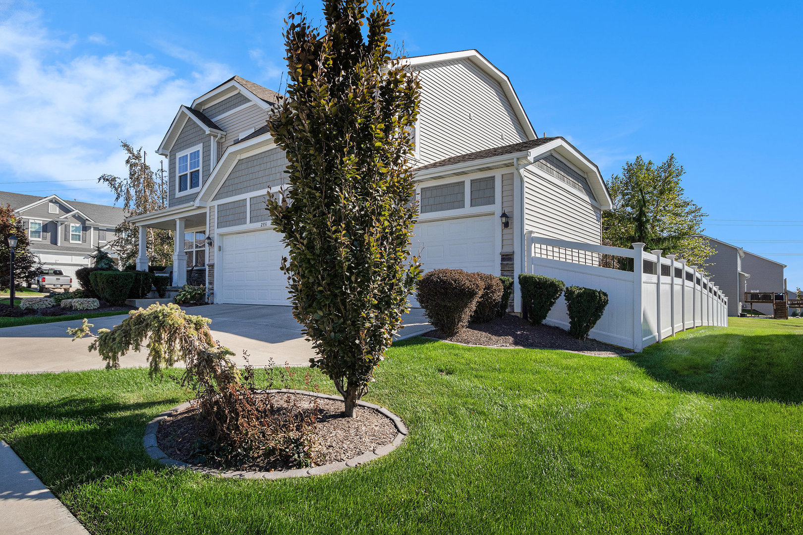 2551 Kerry Drive, Valparaiso, IN 46385