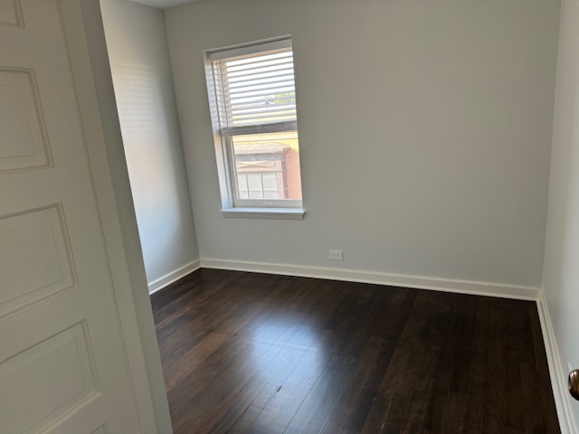 539 N Milwaukee Avenue #4, Libertyville, IL 60048