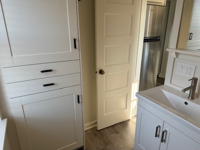 539 N Milwaukee Avenue #4, Libertyville, IL 60048