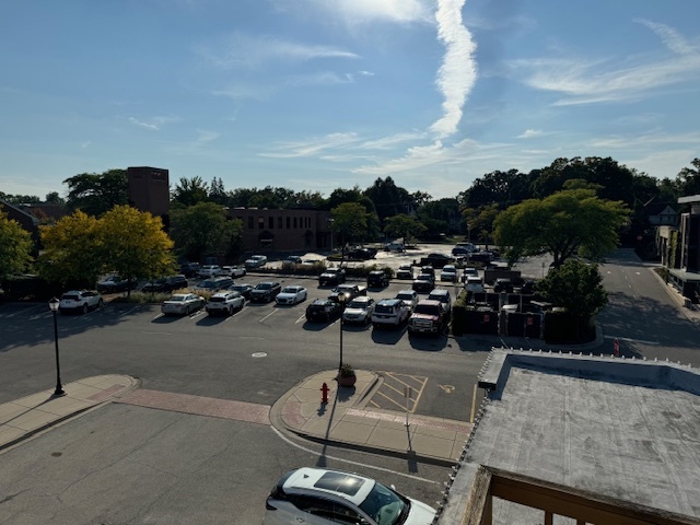 539 N Milwaukee Avenue #4, Libertyville, IL 60048