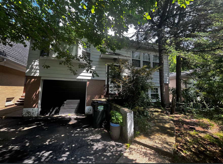 1355 S Dunton Avenue, Arlington Heights, IL 60005