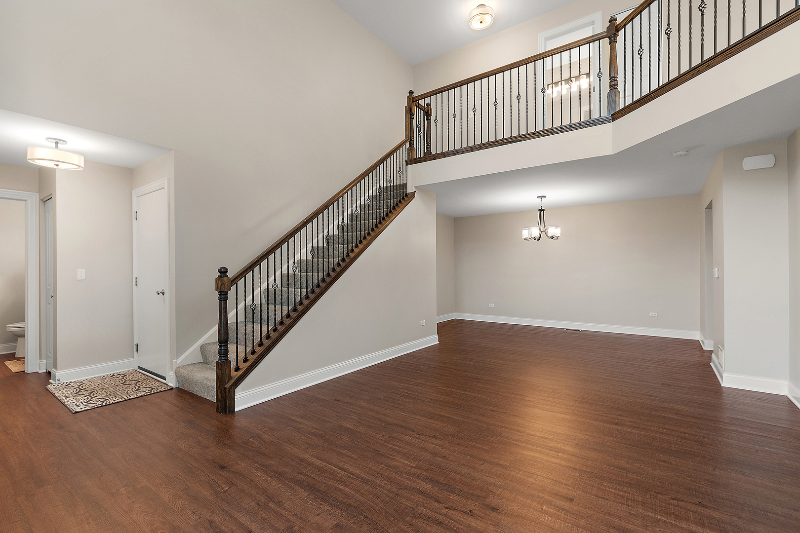 16150 Hillcrest Circle, Orland Park, IL 60467