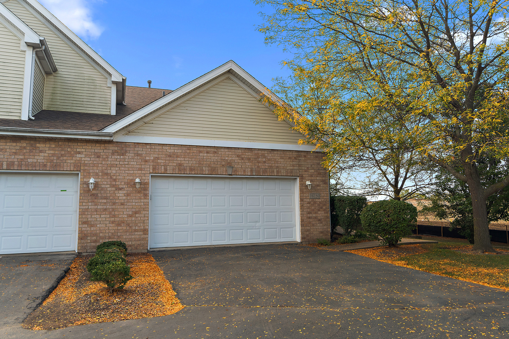 16150 Hillcrest Circle, Orland Park, IL 60467