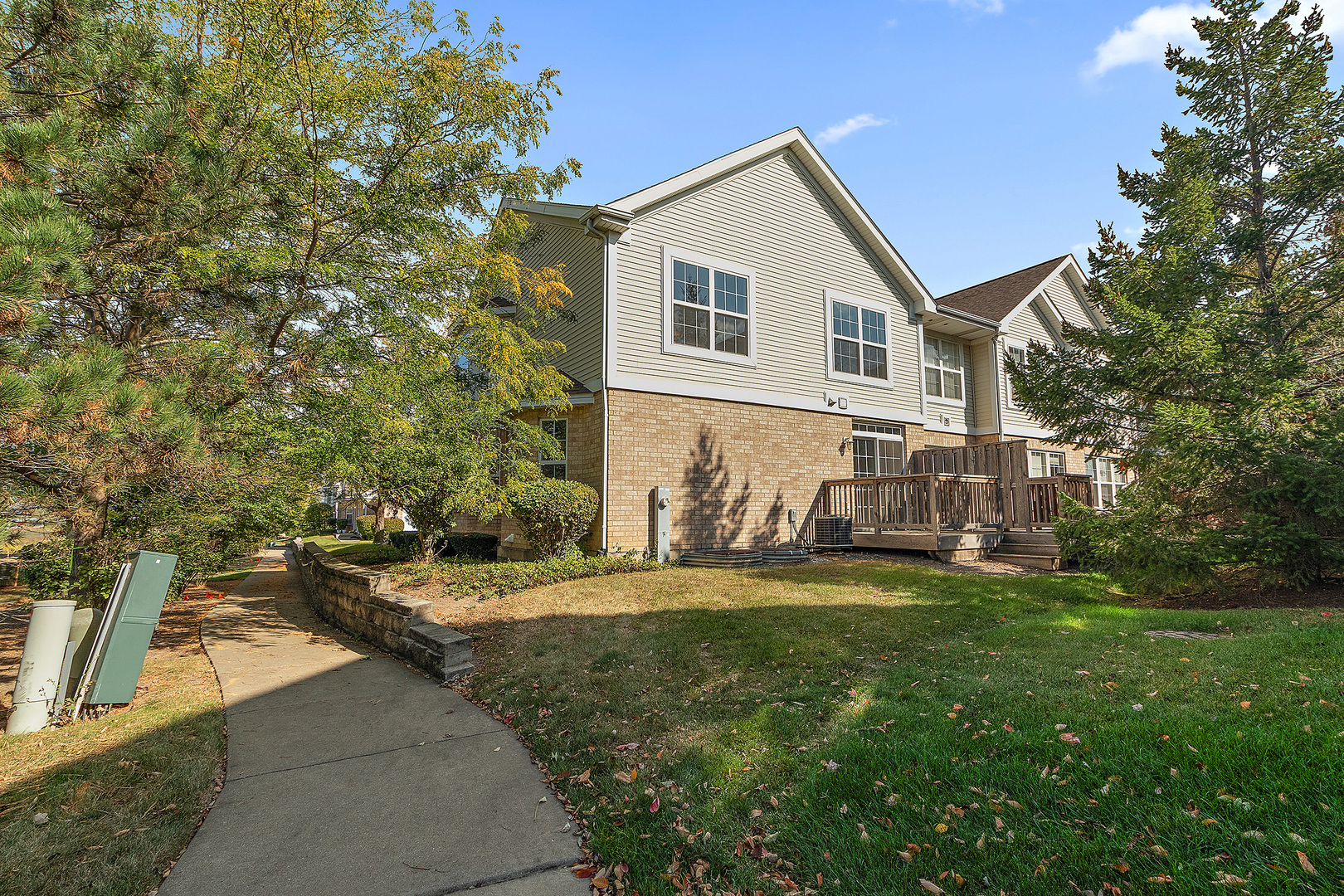 16150 Hillcrest Circle, Orland Park, IL 60467