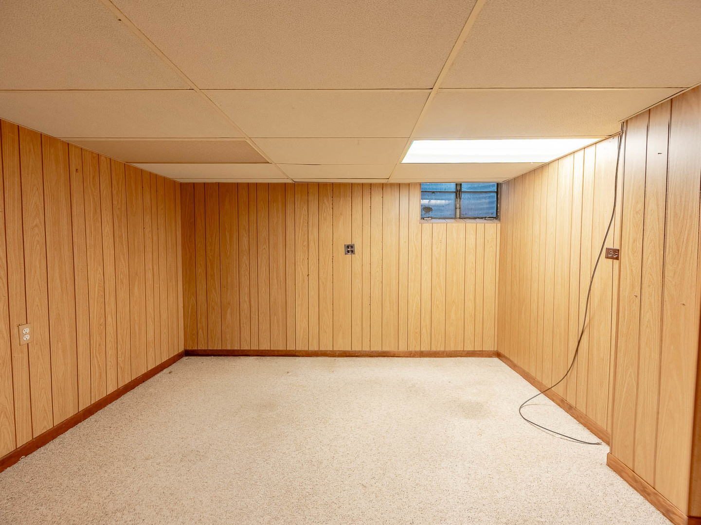 258 W Highland Drive, Chicago Heights, IL 60411