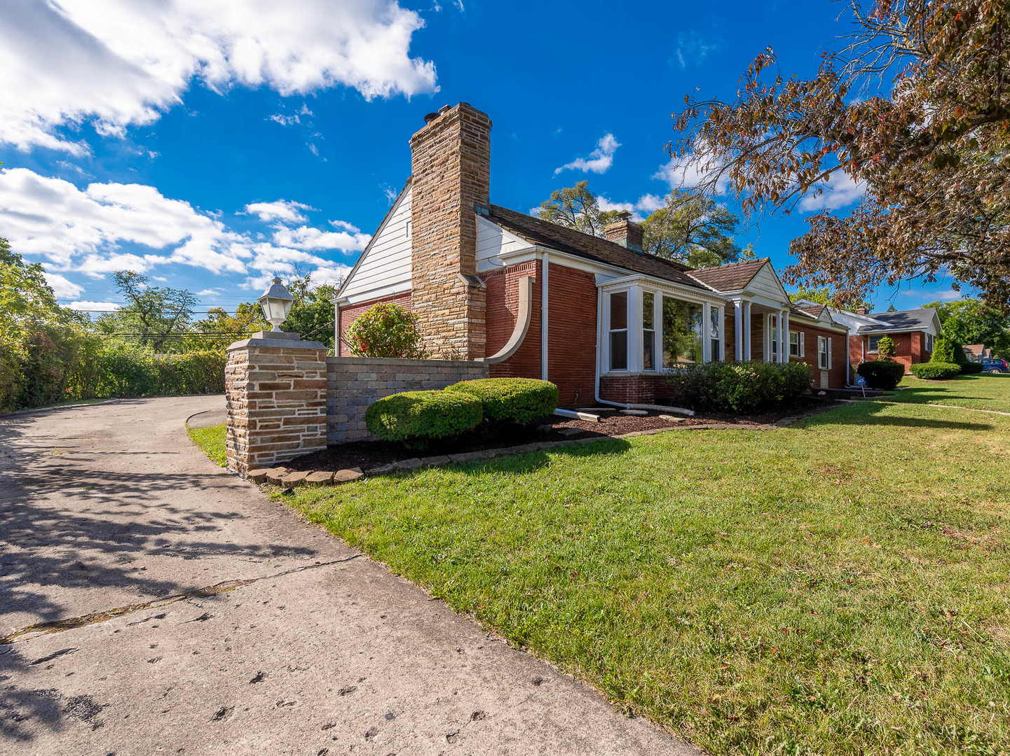 258 W Highland Drive, Chicago Heights, IL 60411