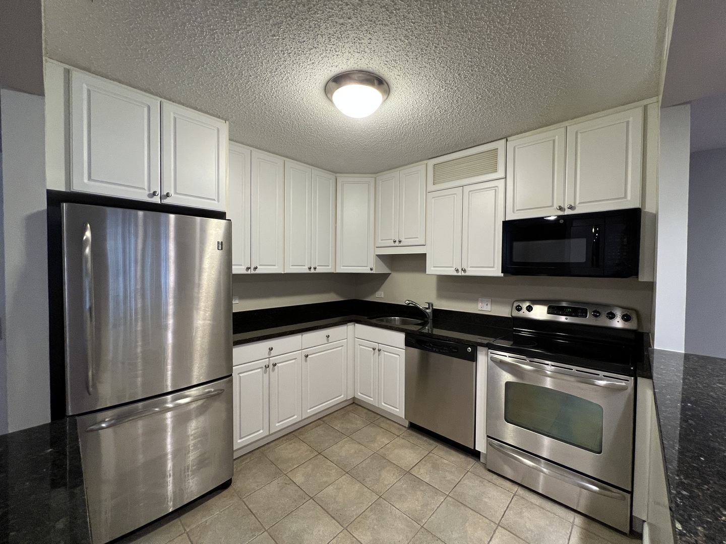 10 E Ontario Street #1109, Chicago, IL 60611