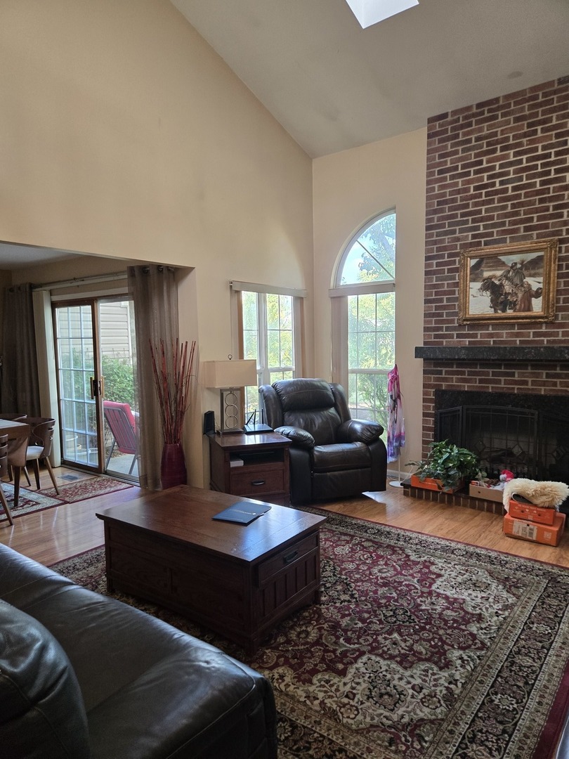 716 Clover Hill Court, Elk Grove Village, IL 60007