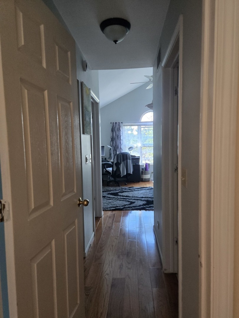 716 Clover Hill Court, Elk Grove Village, IL 60007